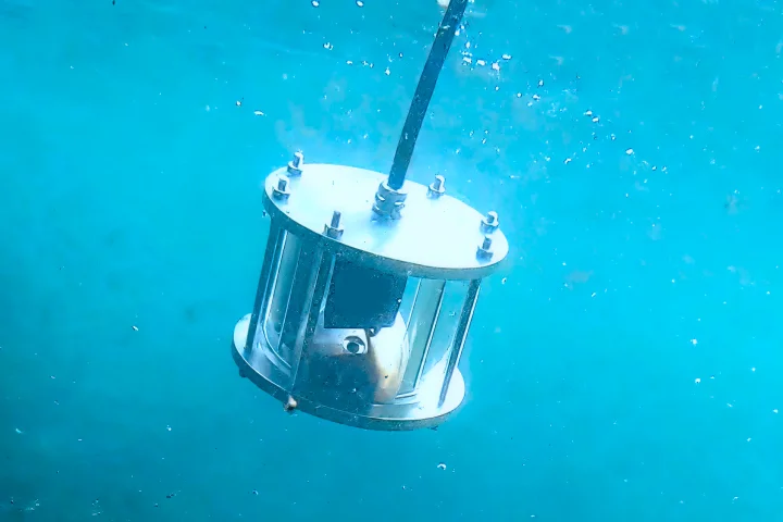 HDMI水中カメラ(水深50m) Underwater Camera