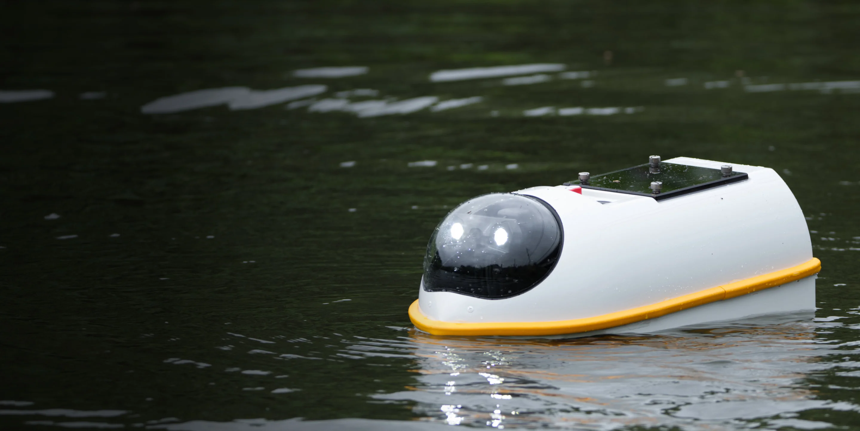 超小型水上ドローン Swimmy Eye